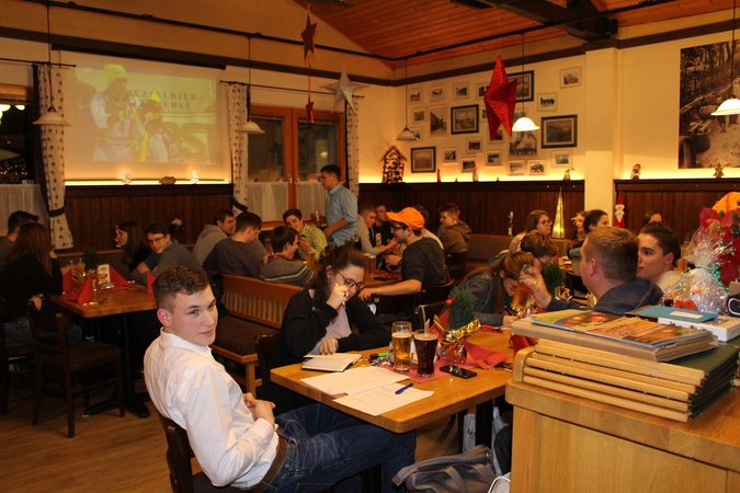 Weihnachtsfeier - LJ Kaumberg