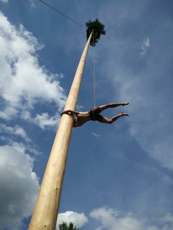 Maibaumfest - LJ Kaumberg